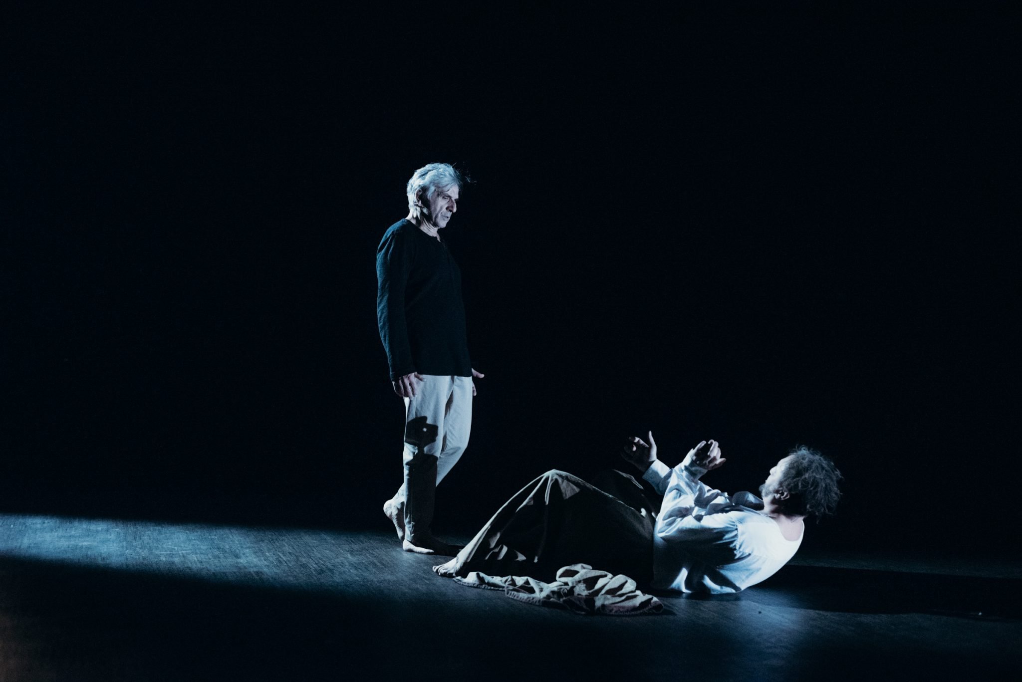 śmierć Jednostki To Tragedia śmierć Milionów To Tylko Statystyka Rzecz o kuszeniu i śmierci – nietak!t – kwartalnik teatralny